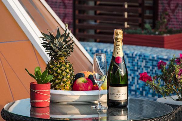 Pleasure Apartment Near Center Of Odessa Ngoại thất bức ảnh